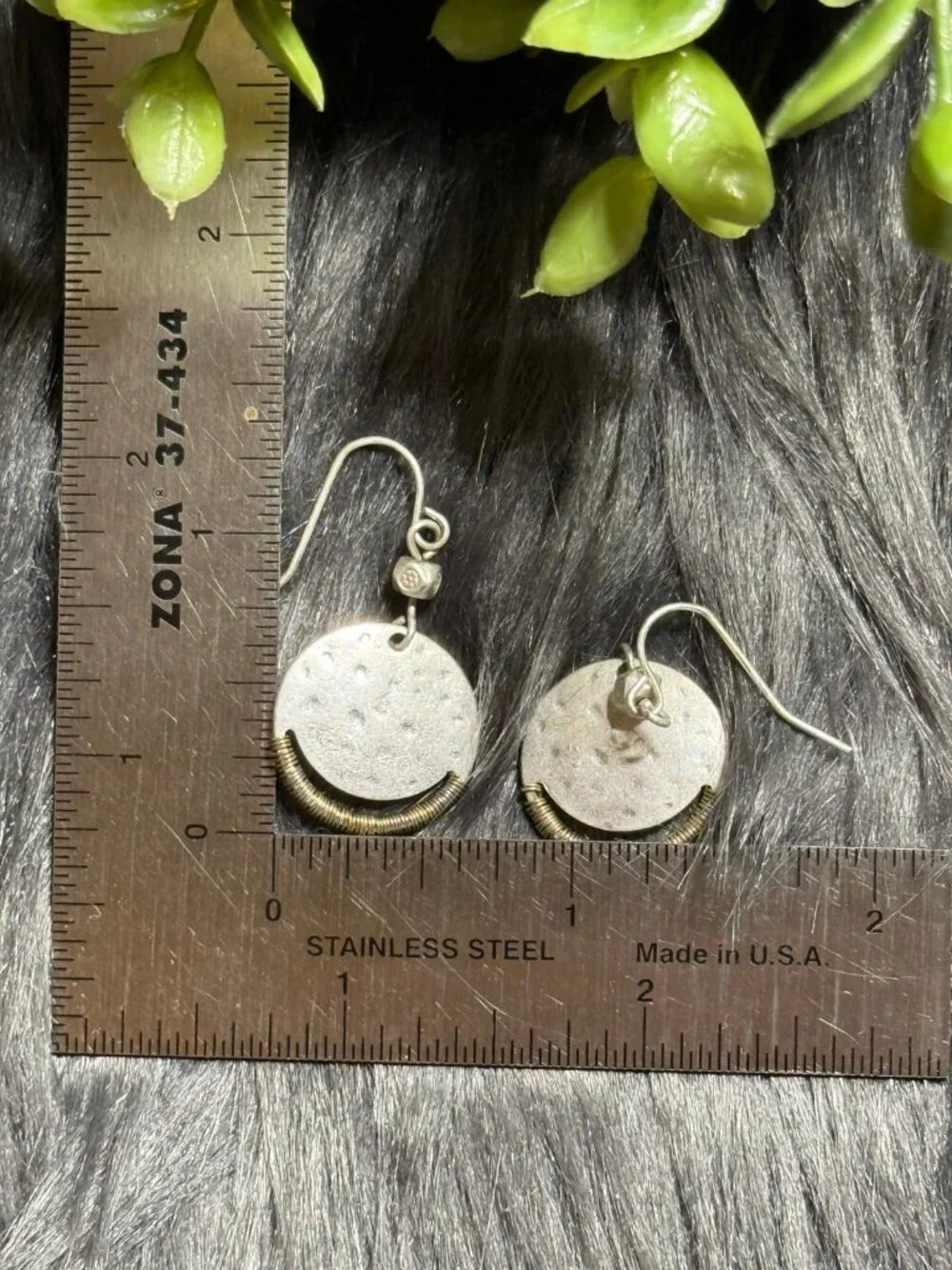 Silvertone‎ Wrapped Earrings